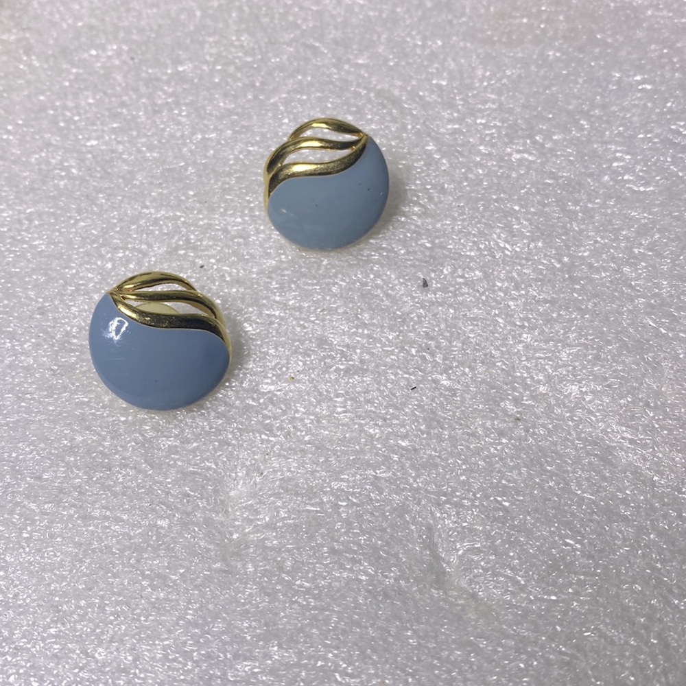 Elegant baby blue and gold studs